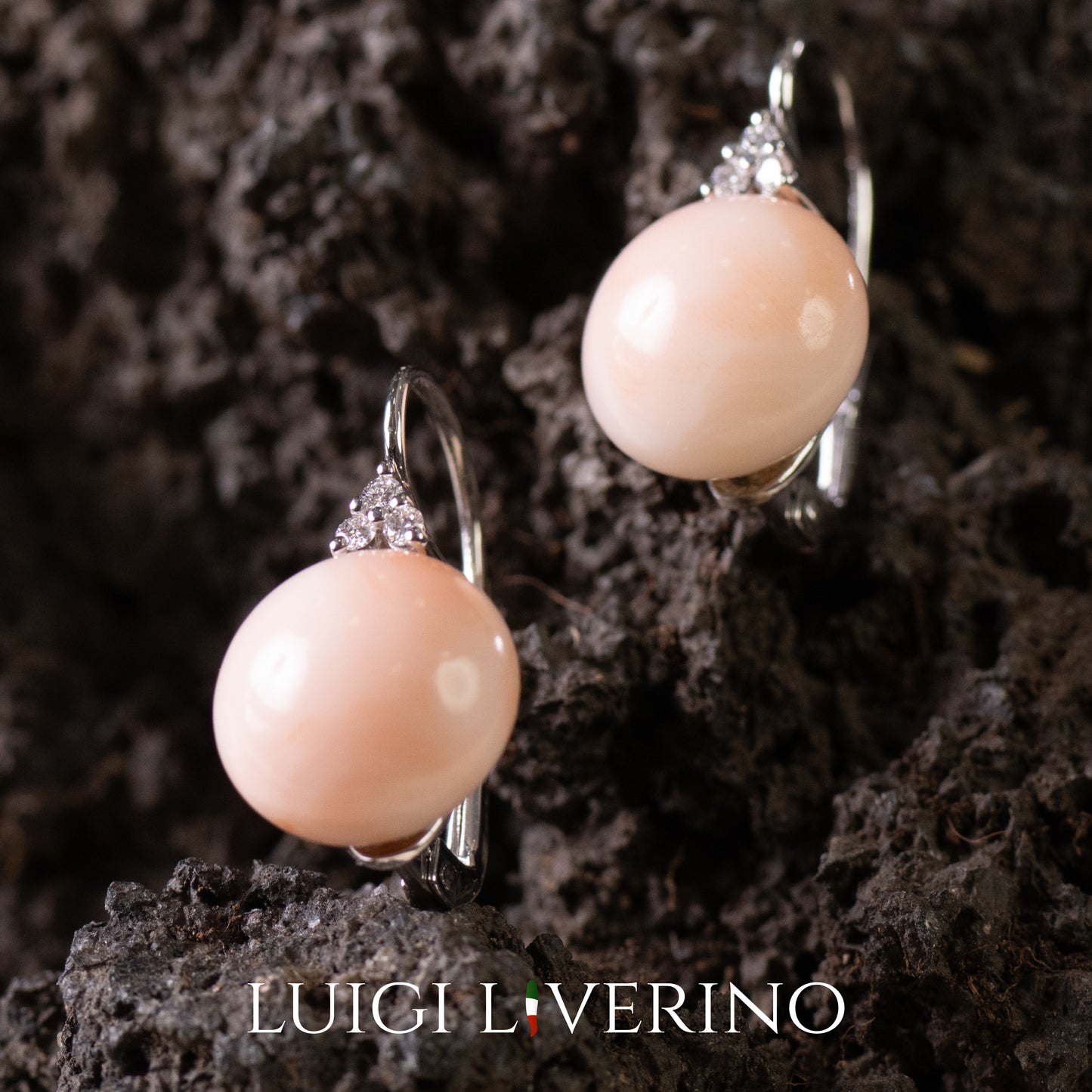 Orecchini corallo rosa con brillanti