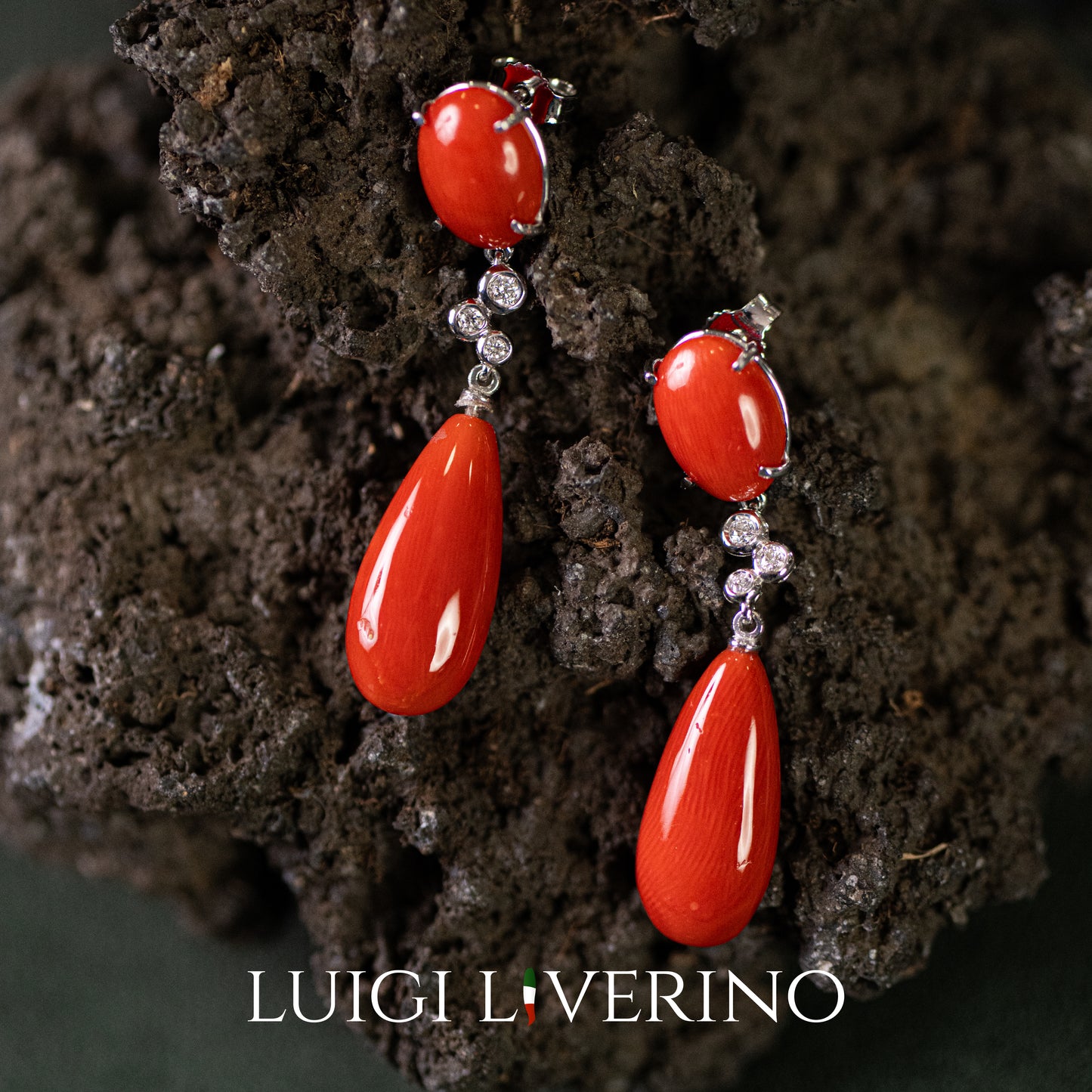 ORECCHINI GOCCE CORALLO CON DIAMANTI