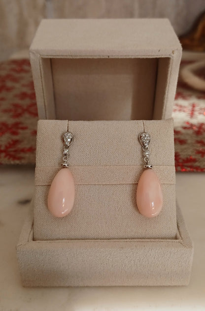 ORECCHINI "DROPS" CON GOCCE DI CORALLO ROSA E DIAMANTI