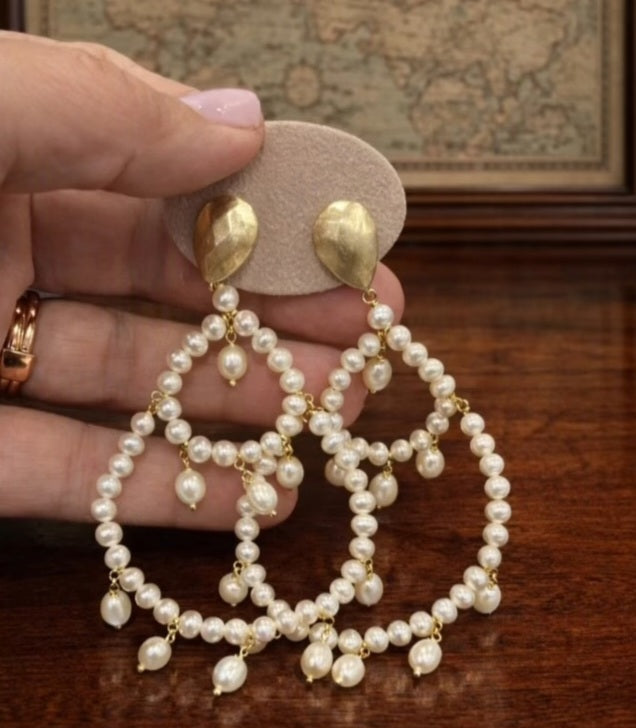 Orecchini con perle di acqua dolce e argento