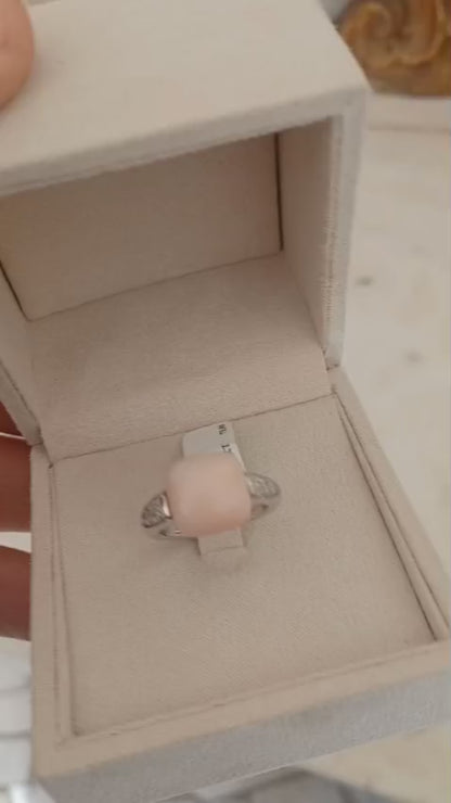 ANELLO CORALLO ROSA MOD. "QUADRY"